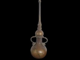 Antique South Indian Brass Oil Dispenser – 10 Inches