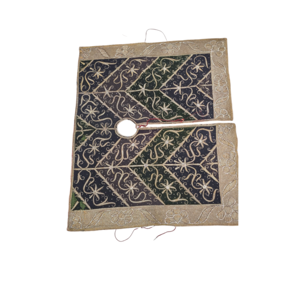 Antique real zari Kinkhab fabric for reusing in decor - Image 3
