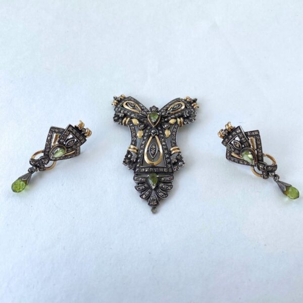 Victorian-Style Jewelry Set with Silver & Gold Accents, Diamonds & Green Gemstones