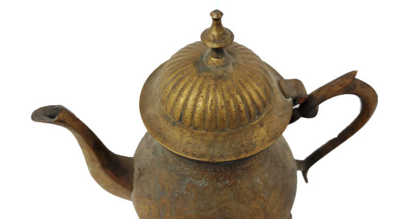 Vintage Handcrafted Brass Teapot with Intricate Engravings | 750g | 20x13x19 cm - Image 6