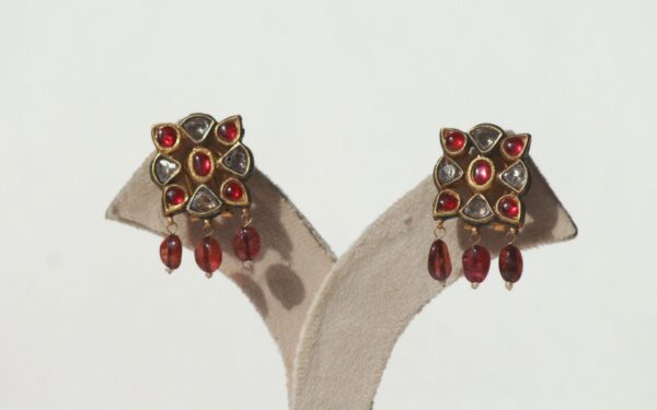 Elegant Square-Shaped Earrings with Uncut Diamonds, Rubies & Dangling Spinel Beads - Image 6
