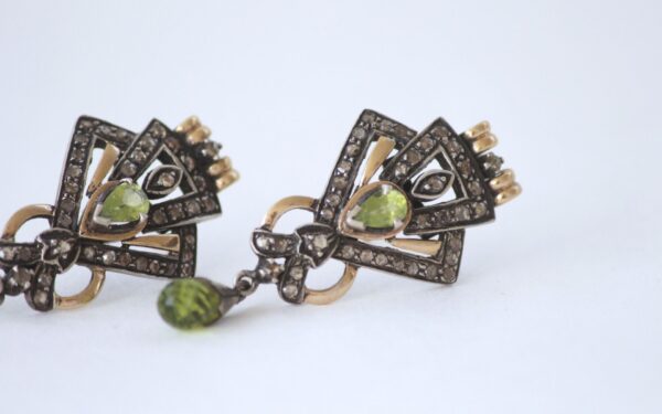 Victorian-Style Jewelry Set with Silver & Gold Accents, Diamonds & Green Gemstones - Image 3