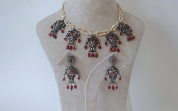 Victorian Fish Necklace and Earrings With Diamonds and Rubies Stringed in Basra Pearls - Image 3