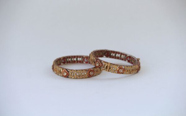 Old Opendable Vintage Bangles with Uncut Diamonds and Enamel