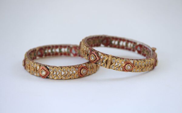Old Opendable Vintage Bangles with Uncut Diamonds and Enamel - Image 4