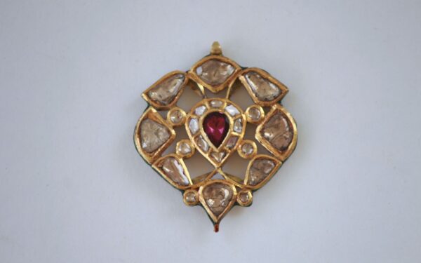 Vintage Uncut Diamonds and Rhodolite Gemstones Pendant With Beautiful Enamel at back side - Image 3